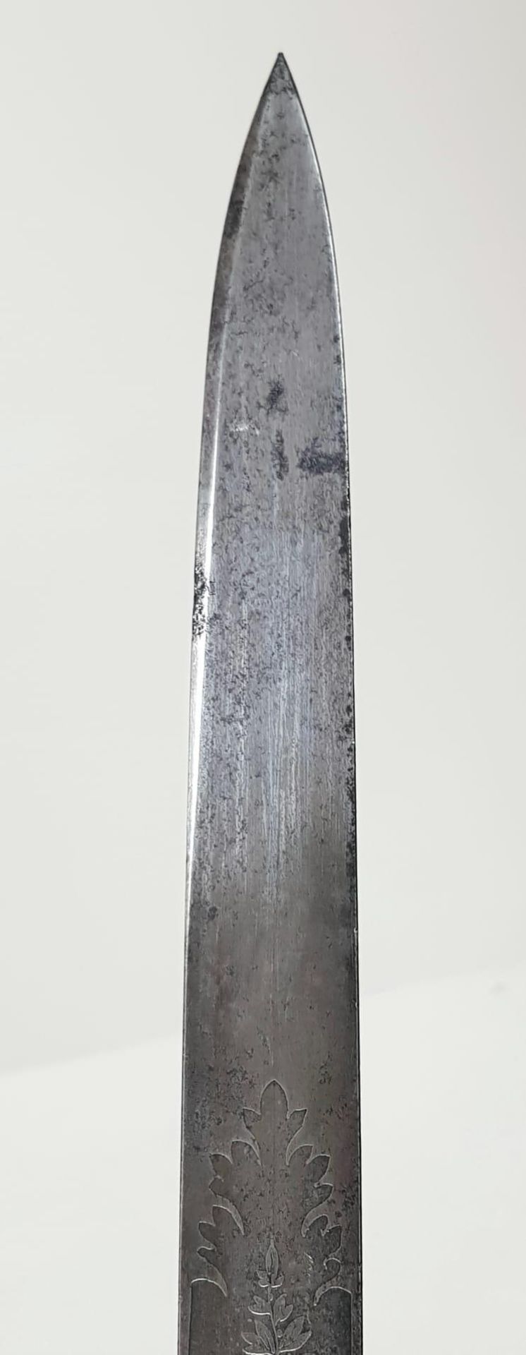 A 19th Century Decorative German Hunting Sword with Blade Etched with Hunting Scenes. Bone hilt with - Bild 5 aus 13