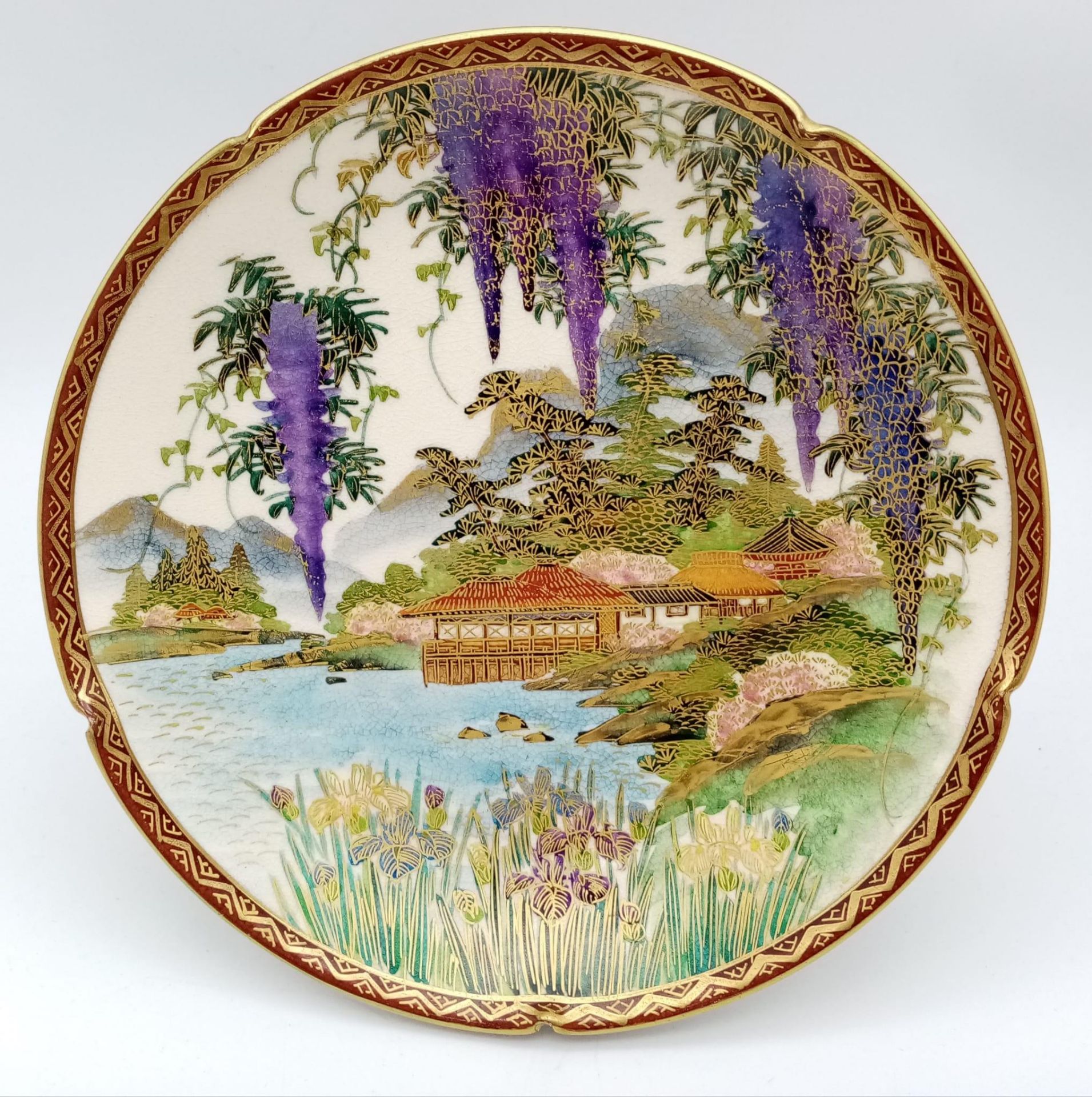A Very Fine Antique (C1900) Japanese Meiji Satsuma Plate. Scalloped edges with a superb painted