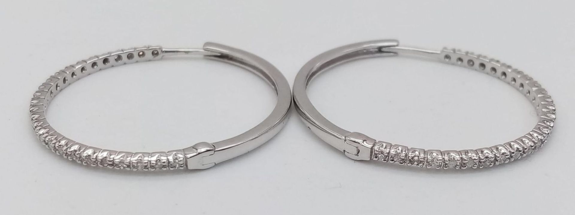 A PAIR OF 9K WHITE GOLD DIAMOND SET HOOP EARRINGS, APPROX 0.30CT DIAMONDS, WEIGHT 3.6G - Image 7 of 10