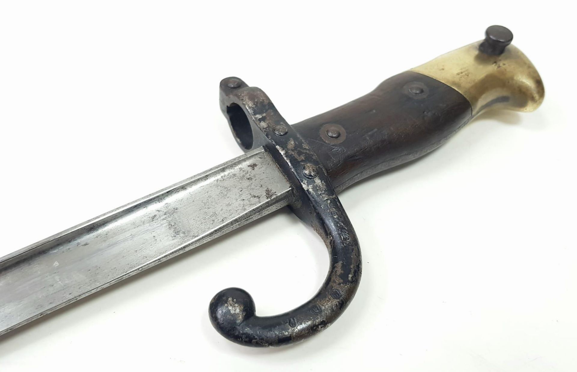 An 1873 French Bayonet. S and M Makers Mark. French inscription engraved to top of blade. Release - Image 6 of 11