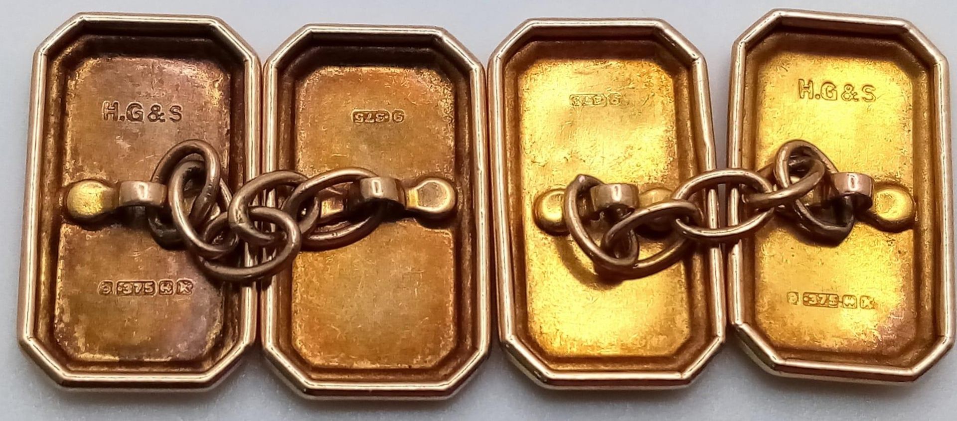 A Pair of Vintage 9K Yellow Gold Rectangular Cufflinks. 2.9g total weight. - Bild 2 aus 3