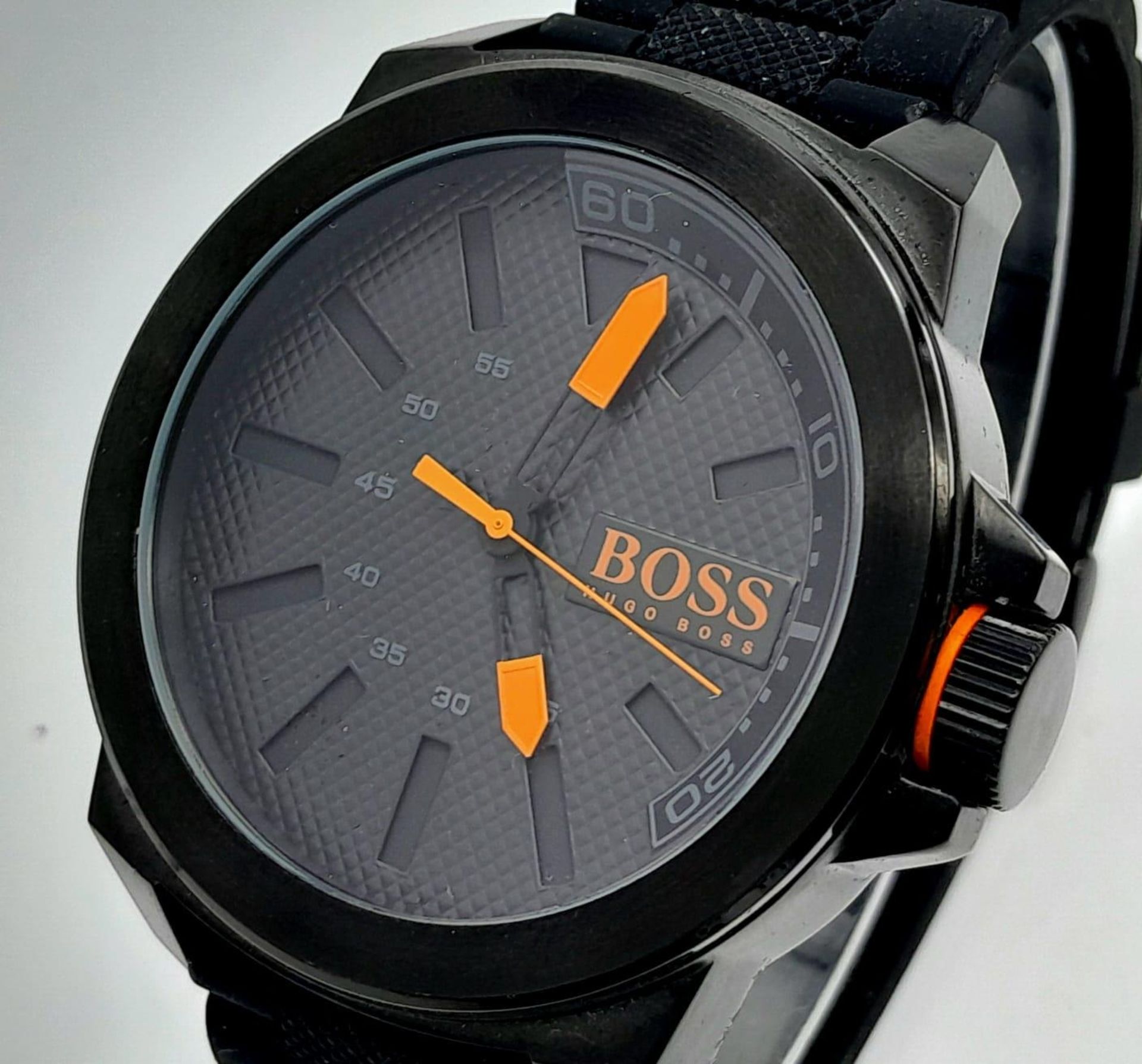 A Hugo Boss Men’s Sports Watch in Box with Tag and Papers. New Battery Fitted March 2024. 55mm - Bild 2 aus 6