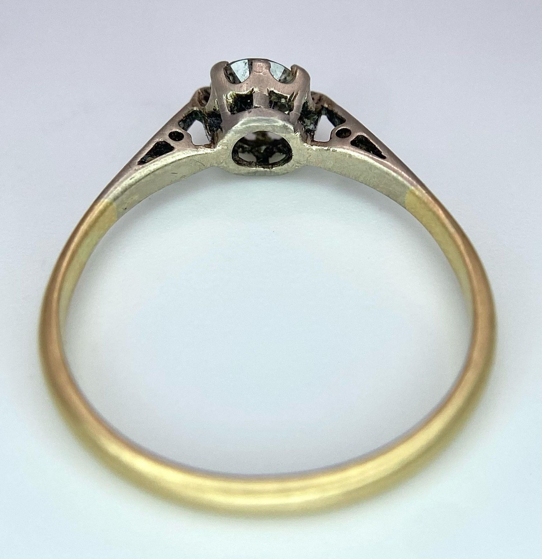 An 18K Yellow Gold Diamond Solitaire Ring. 0.40ct. Size M. 1.82g - Image 6 of 7