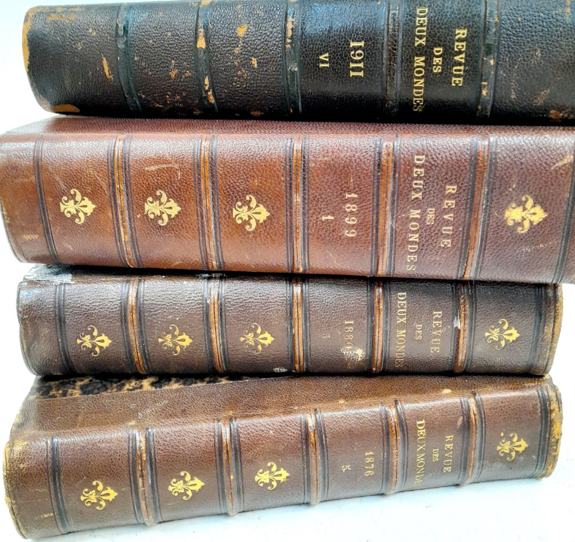A Set of Four French Antiquarian Books - Revue des Deux Mondes. - Bild 5 aus 5
