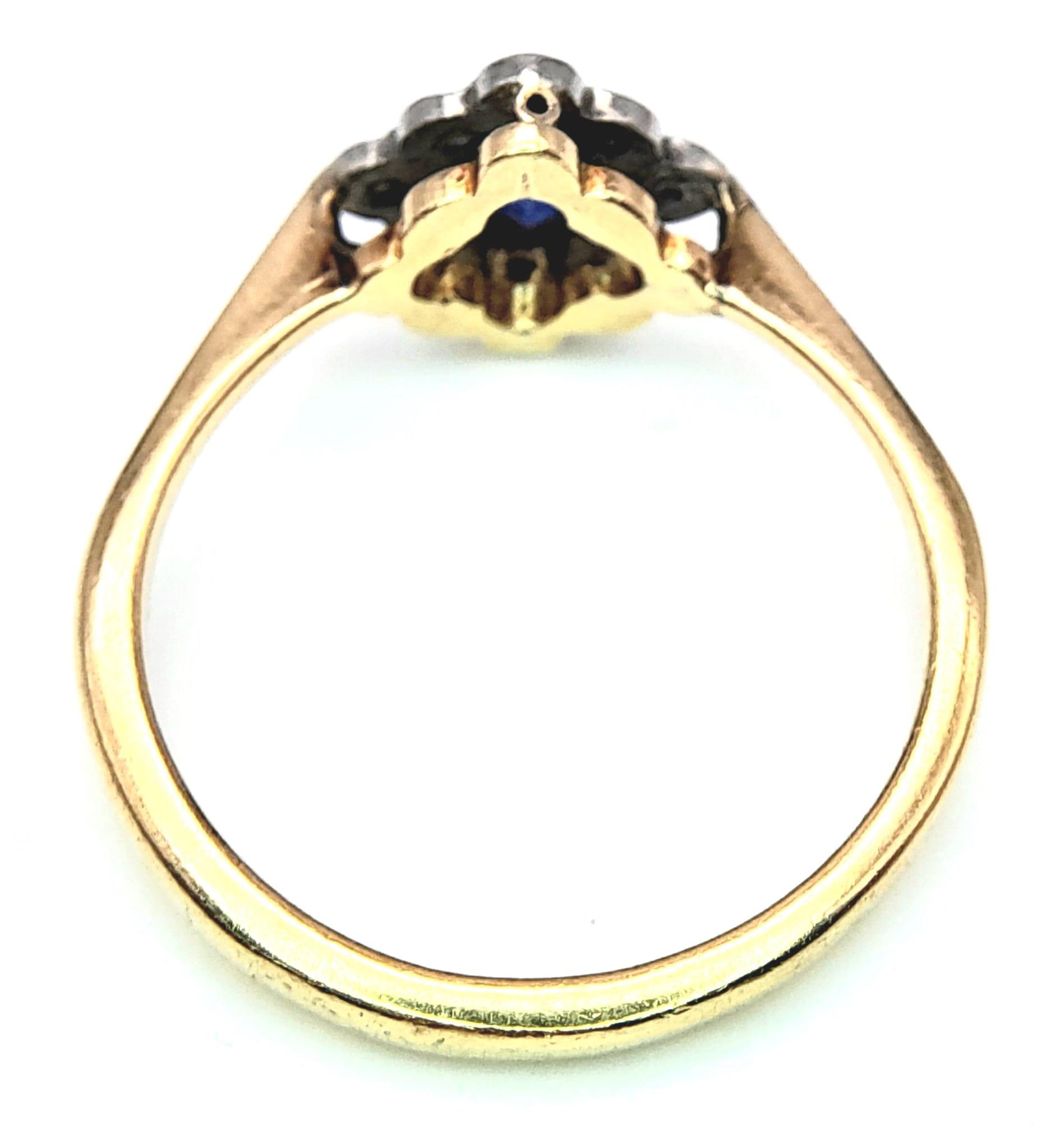 A VINTAGE 18K YELLOW GOLD, PLATINUM DIAMOND & SAPPHIRE RING. 3G. SIZE O. - Image 9 of 11