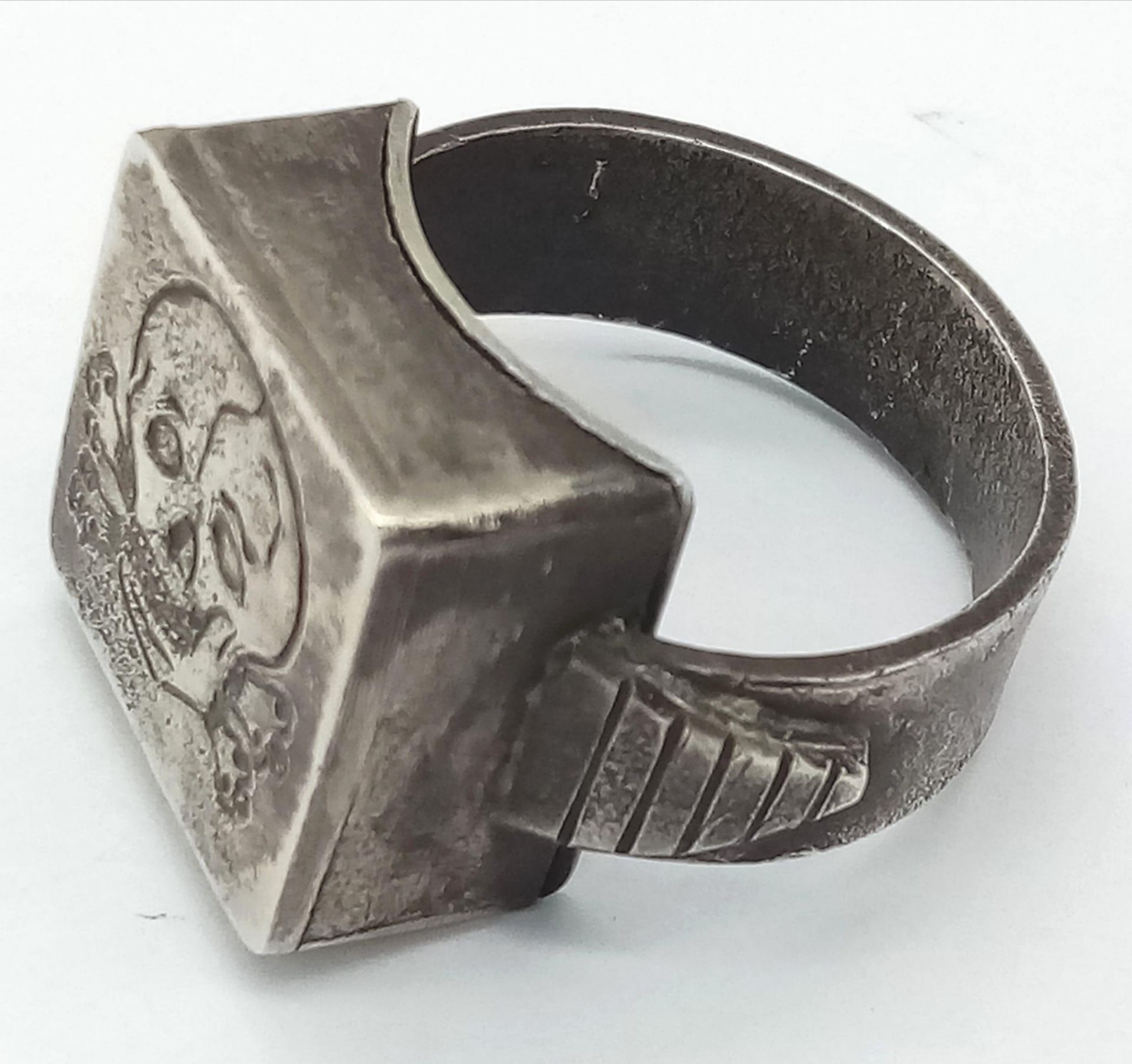 3rd Reich Waffen SS Totenkopf (Death’s Head) Division Bespoke Made Silver Ring with hidden - Bild 2 aus 4