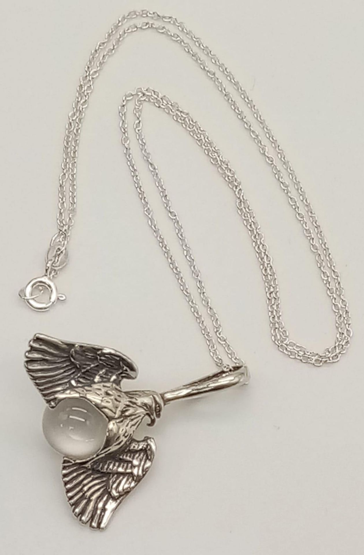 A Unique Sterling Silver Eagle and Crystal Ball Pendant Necklace. Sterling Silver Pendant Measures - Image 4 of 10