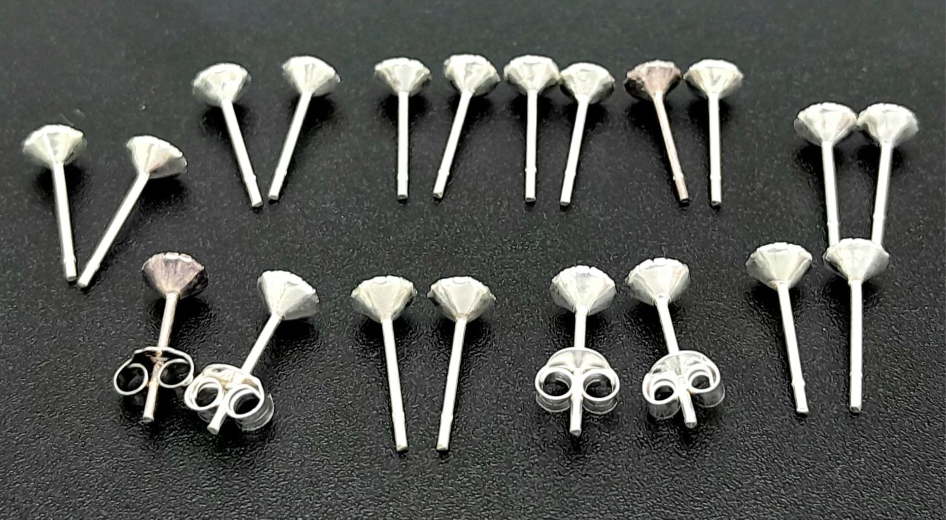 10 X PAIRS OF STERLING SILVER STONE SET STUD EARRINGS, VARIOUS VIBRANT COLOURS WITH 2 PAIRS OF - Bild 2 aus 10