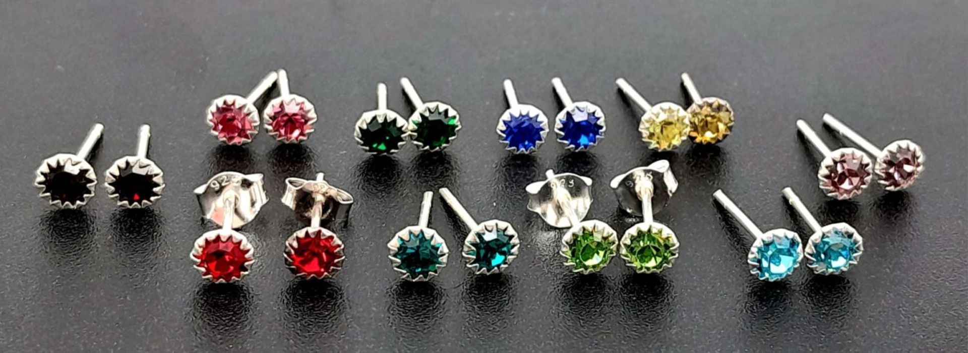 10 X PAIRS OF STERLING SILVER STONE SET STUD EARRINGS, VARIOUS VIBRANT COLOURS WITH 2 PAIRS OF - Bild 3 aus 10