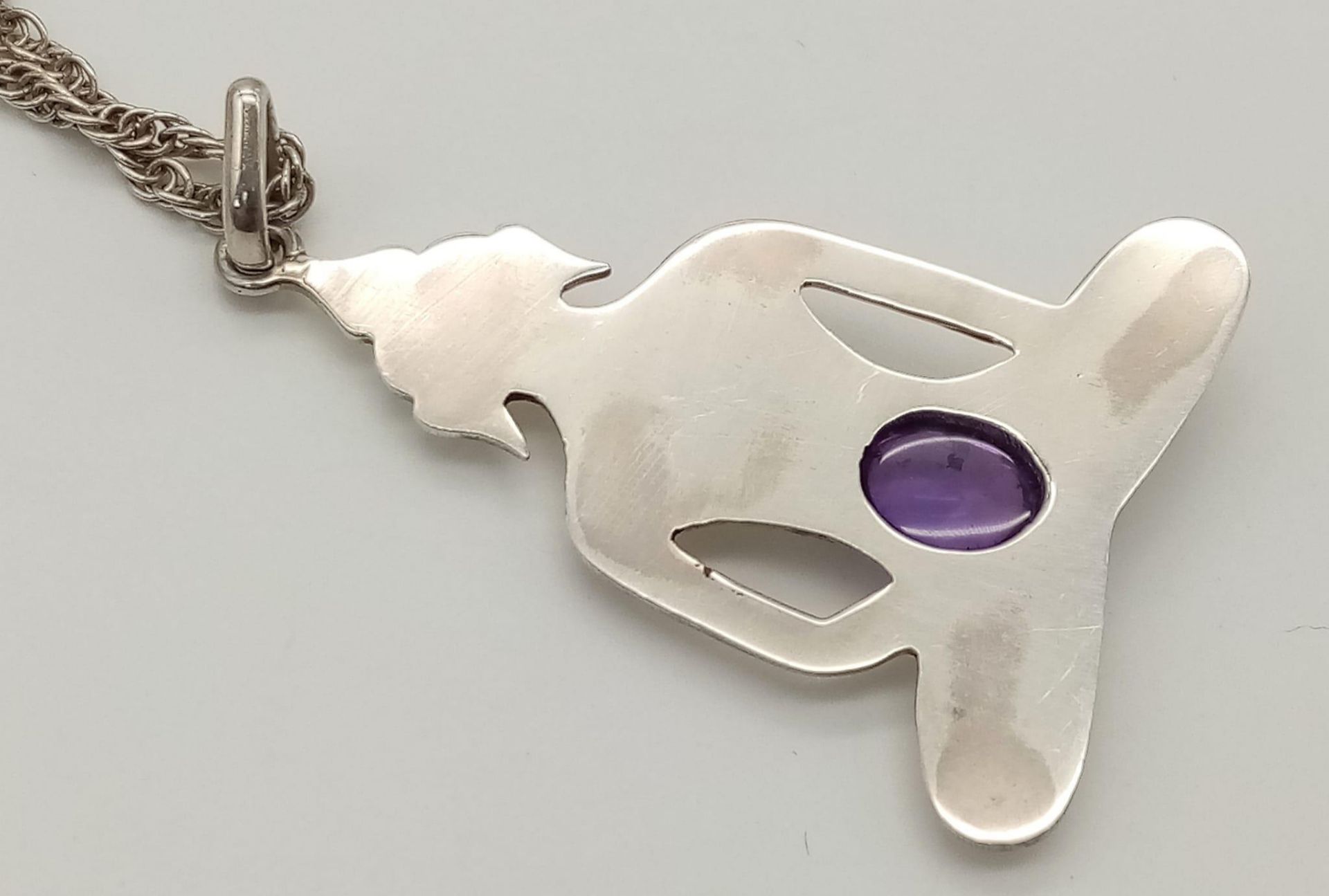 A Sterling Silver Amethyst Cabochon Set Deity Pendant Necklace. Pendant Measures 4.5cm Drop and is - Image 4 of 8