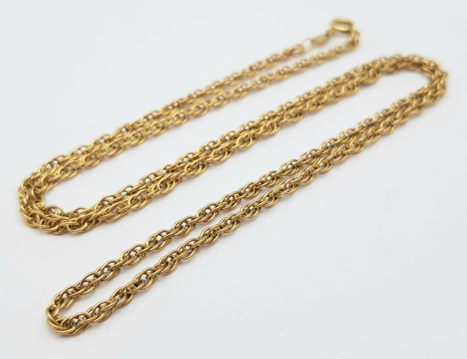 An Italian 9K Yellow Gold Intricate Link Necklace. 50cm. 5.95g weight.