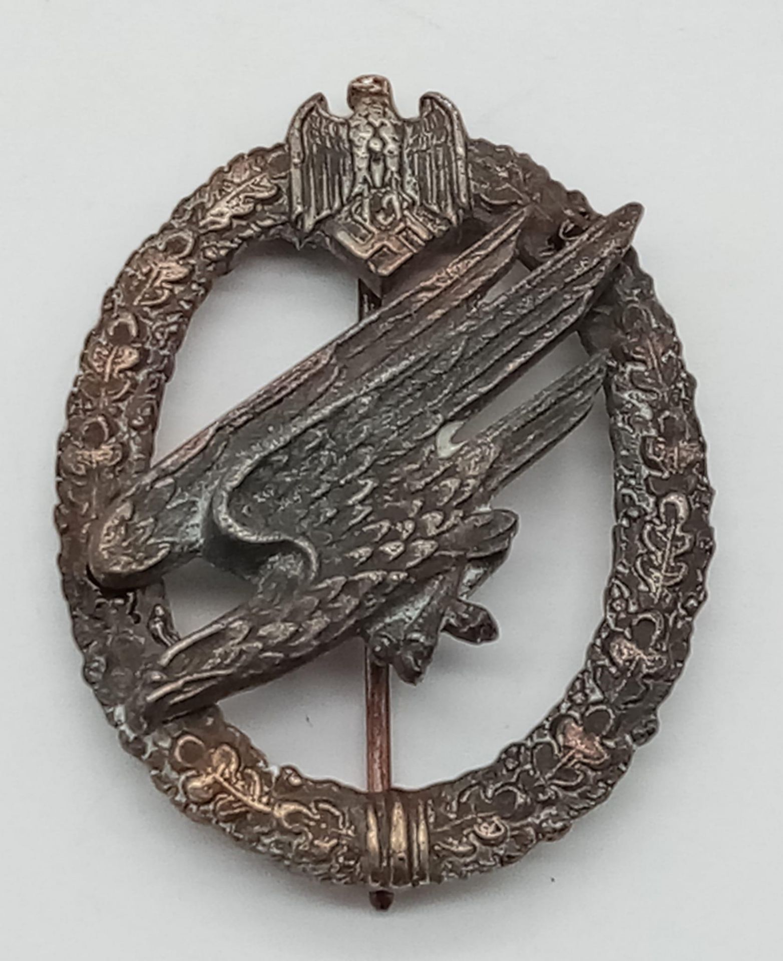 3rd Reich Fallschirmjäger (Army Paratrooper) Qualification Badge. Maker JMME & Sohn Berlin.