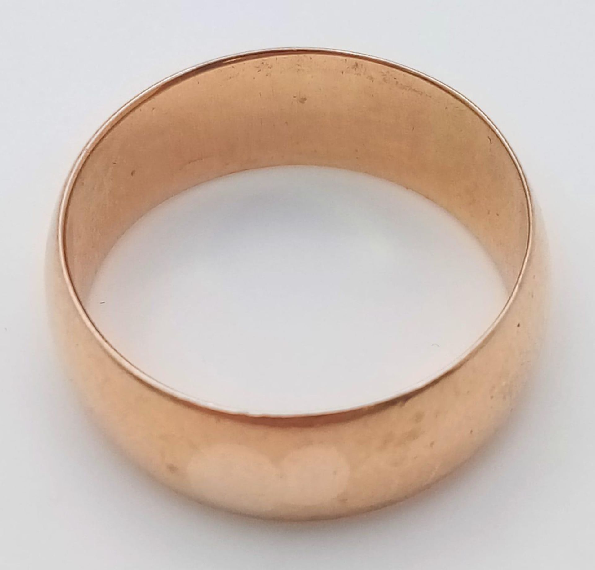 A 14K ROSE GOLD BAND RING . 5.4gms size P - Bild 3 aus 4