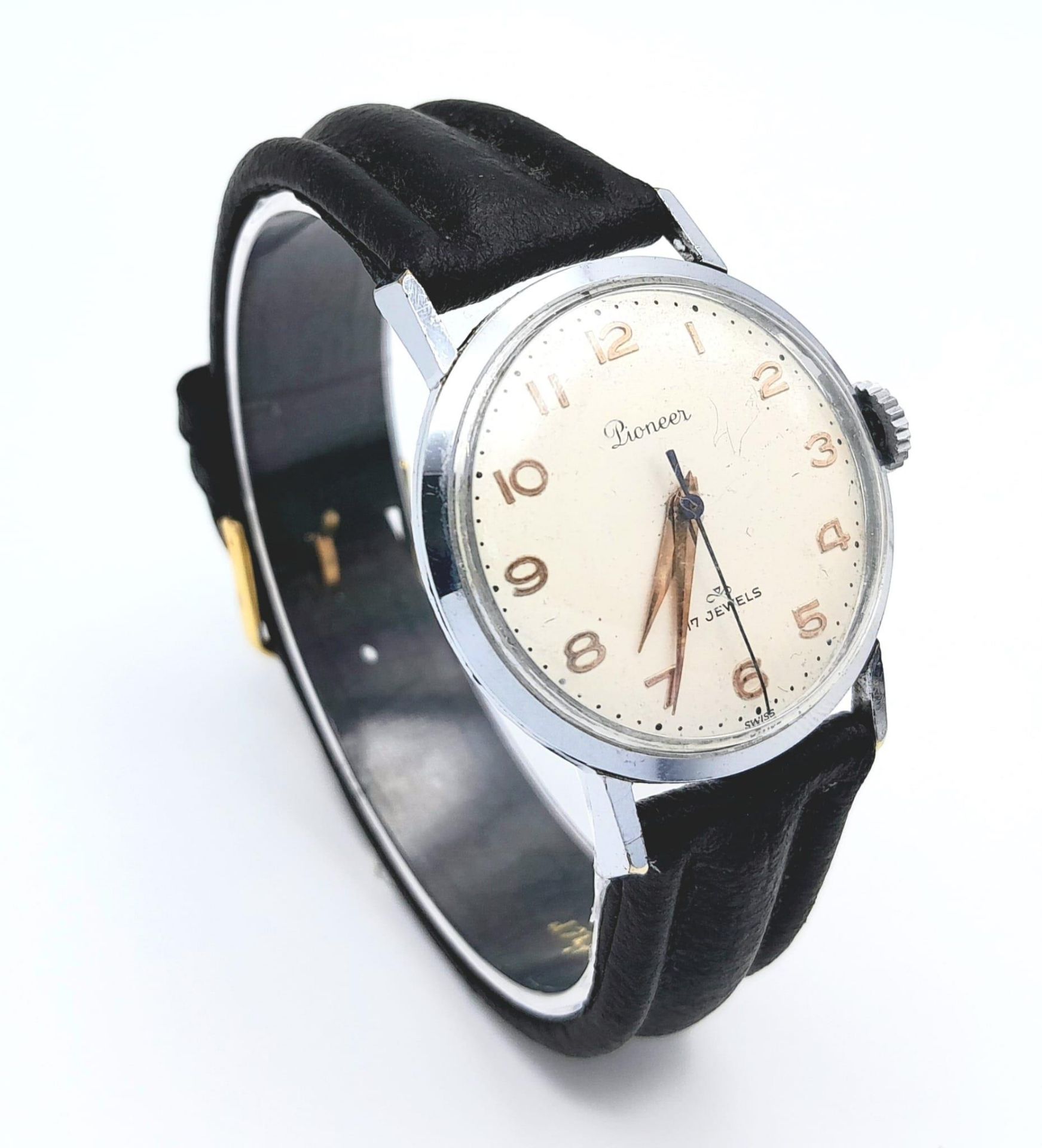 A Vintage Pioneer Mechanical 17 Jewels Gents Watch. Black leather strap. Stainless steel case - - Image 4 of 12