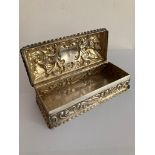 Antique SILVER TRINKET BOX,clear Hallmark for William Comyns, London 1894. Beautifully decorated