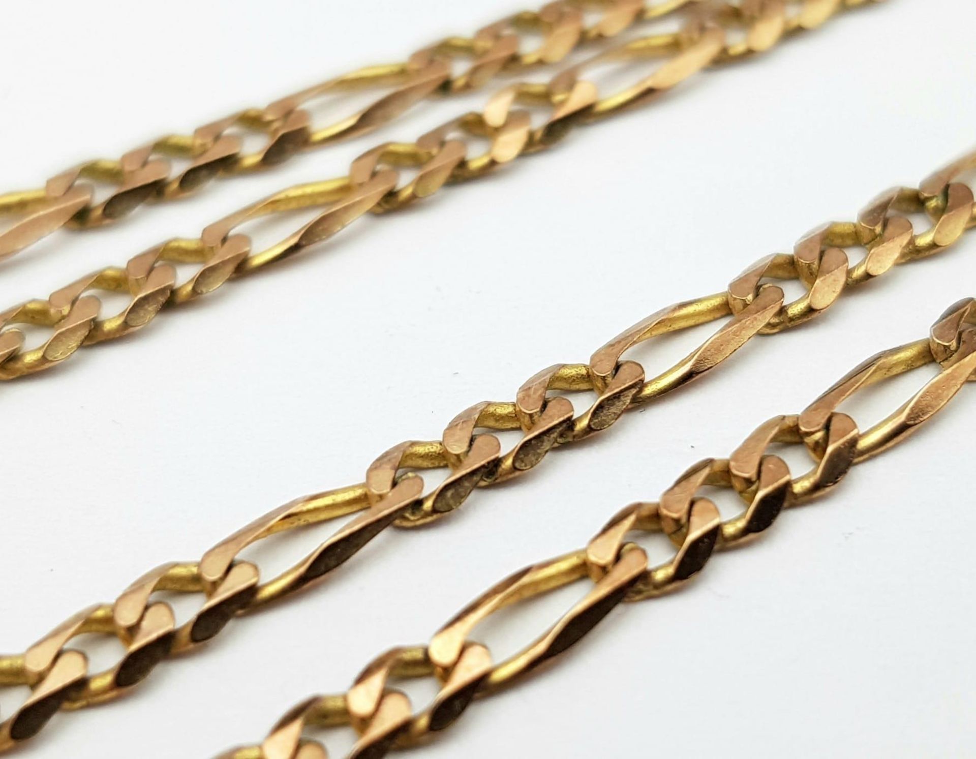 A Vintage 9K Yellow Gold Figaro Link Necklace. 46cm. 5.7g weight. - Bild 3 aus 4