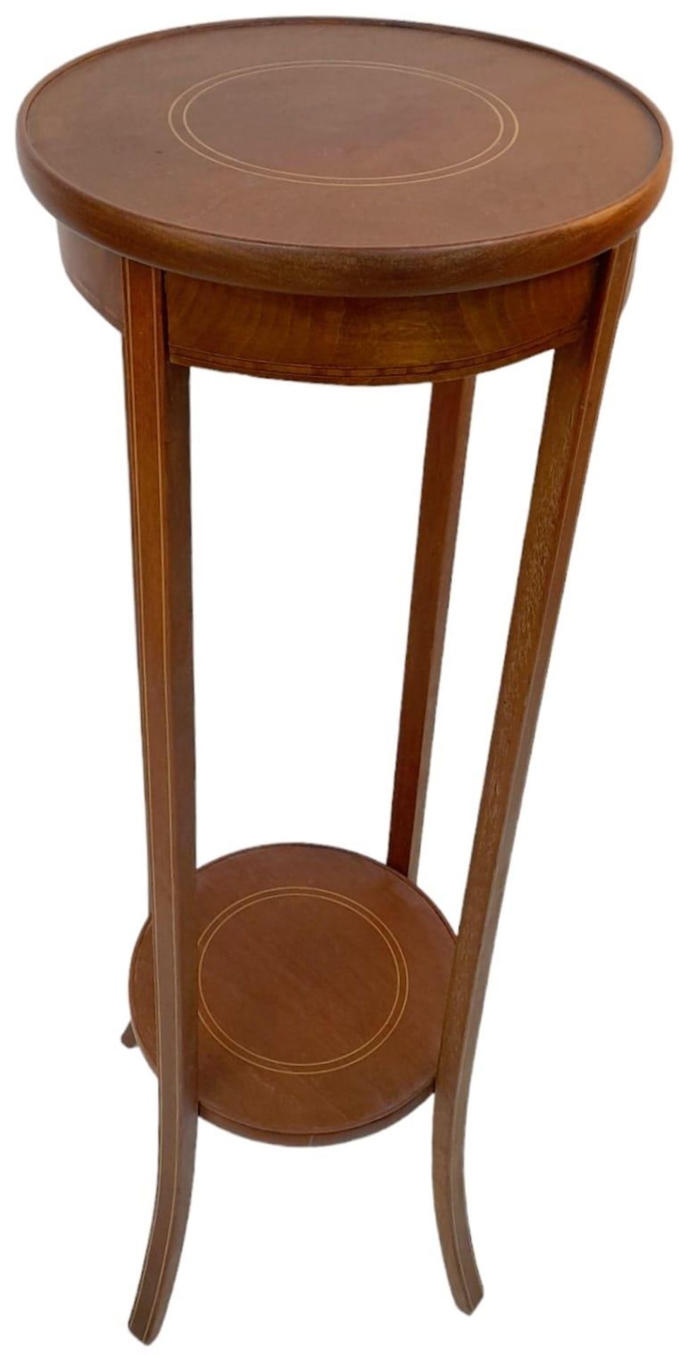 An Antique Edwardian Mahogany Plant Stand. 98cm tall. 32cm diameter at top. Winning bidder picks - Image 3 of 5