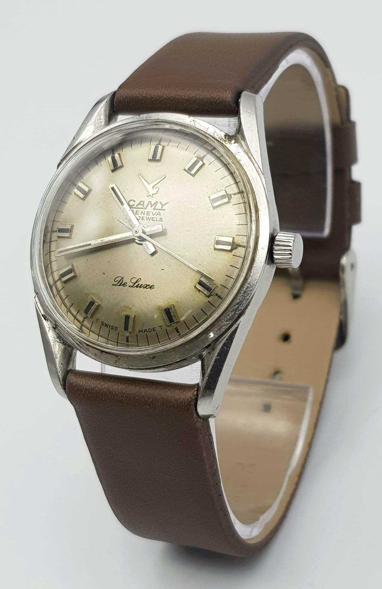 A Vintage Camy 17 Jewel Deluxe Mechanical Gents Watch. Brown leather strap. Stainless steel case -