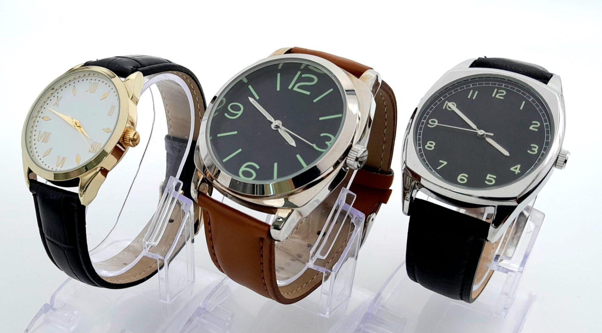 A Parcel of Three Leather Strapped, Military designed Homage Watches Comprising; 1) An Italian - Image 4 of 13