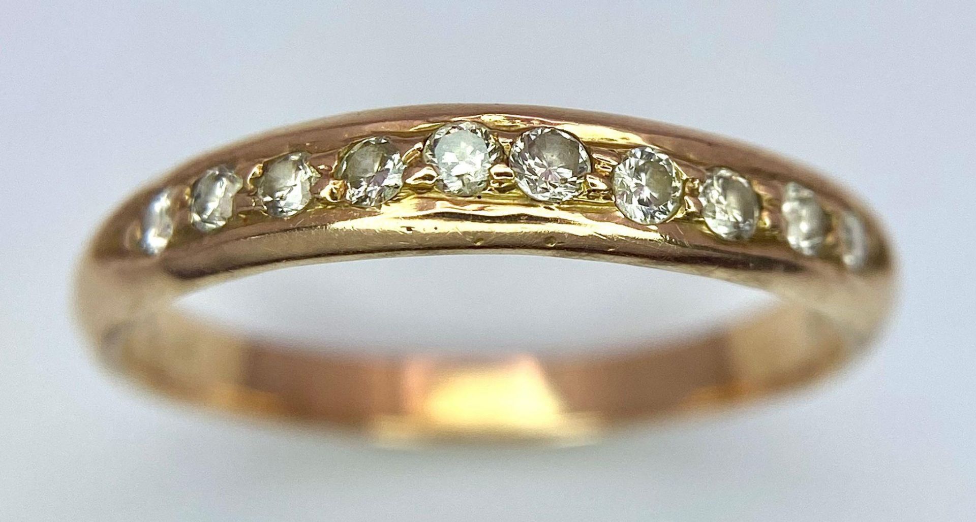 A 14k Yellow Gold Diamond Half Eternity Ring. Size N. 2.1g total weight. - Bild 2 aus 6