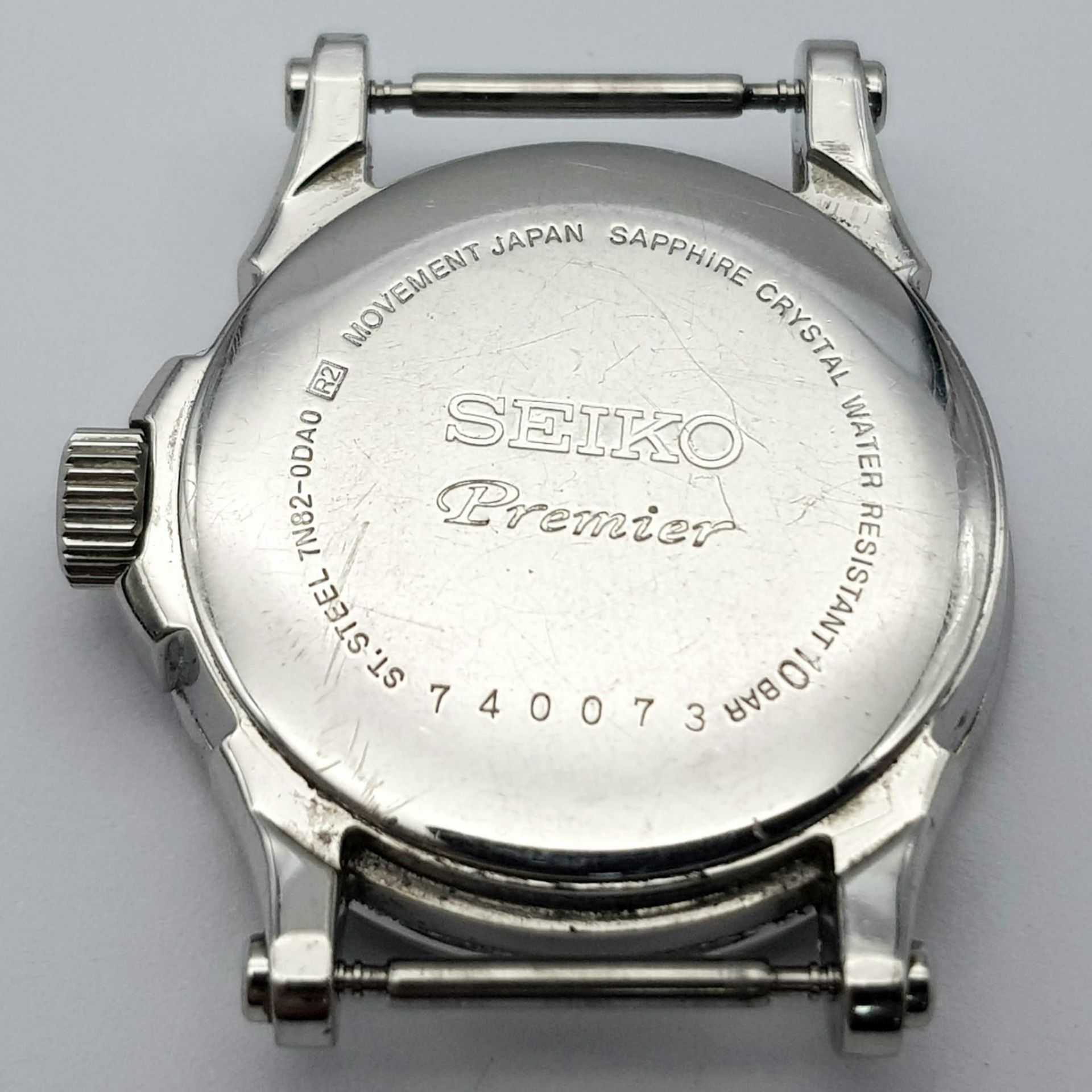 A Seiko Premier Ladies Diamond Watch Case. 27mm. Diamond bezel. Mother of pearl dial. In working - Image 6 of 8