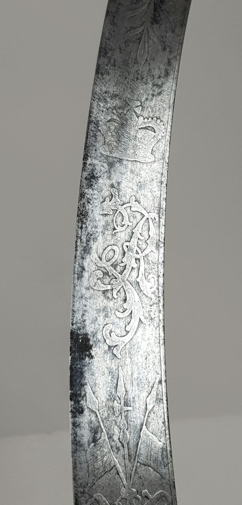 A Rare 1796 Curved OSBOURNE warranted sword. An original sword in very good condition, with hilt - Bild 12 aus 15