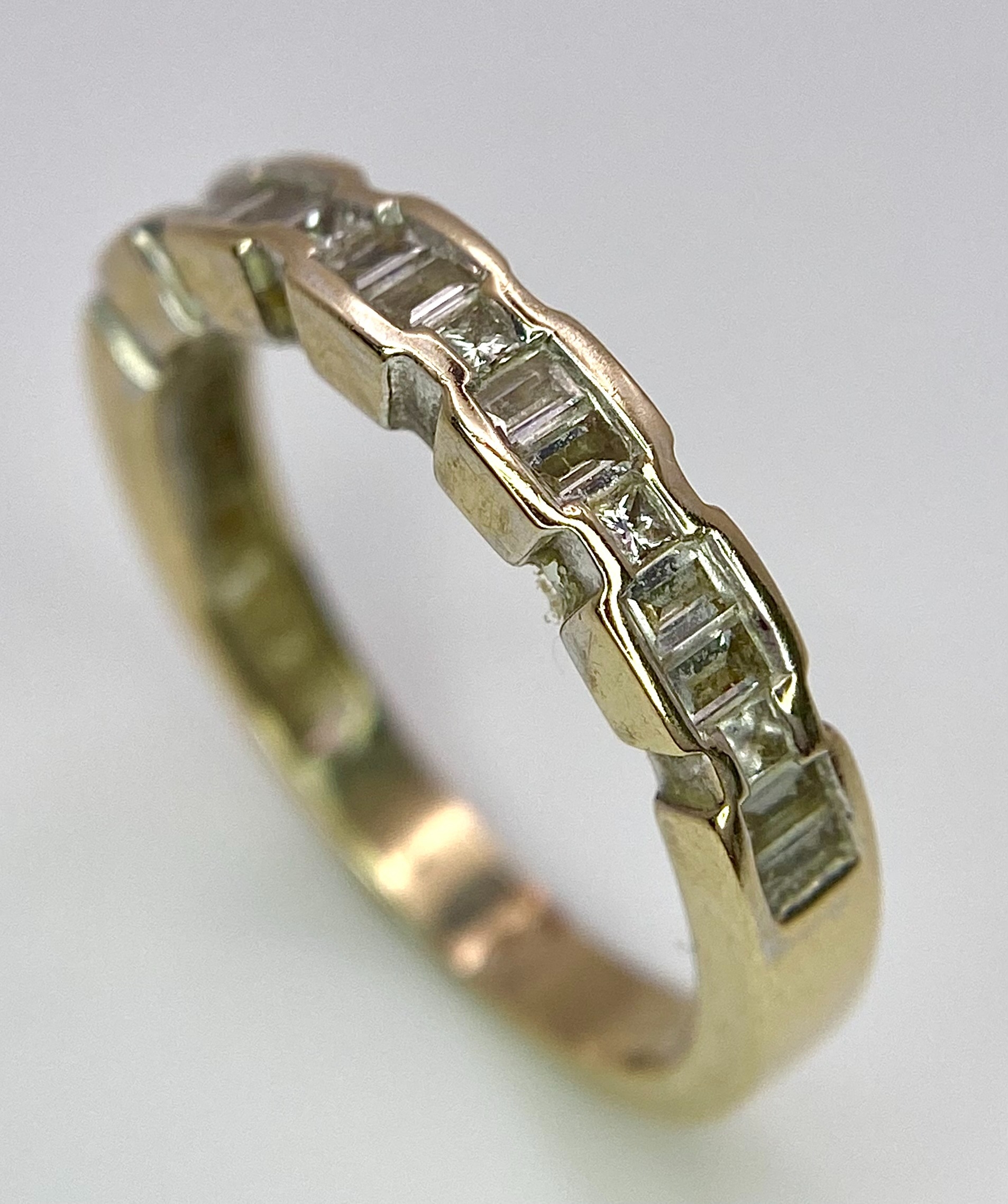 An 18K Yellow Gold Diamond Half-Eternity Ring. Mixed cut diamonds - 0.50ctw. Size P. 4.1g total - Image 2 of 6