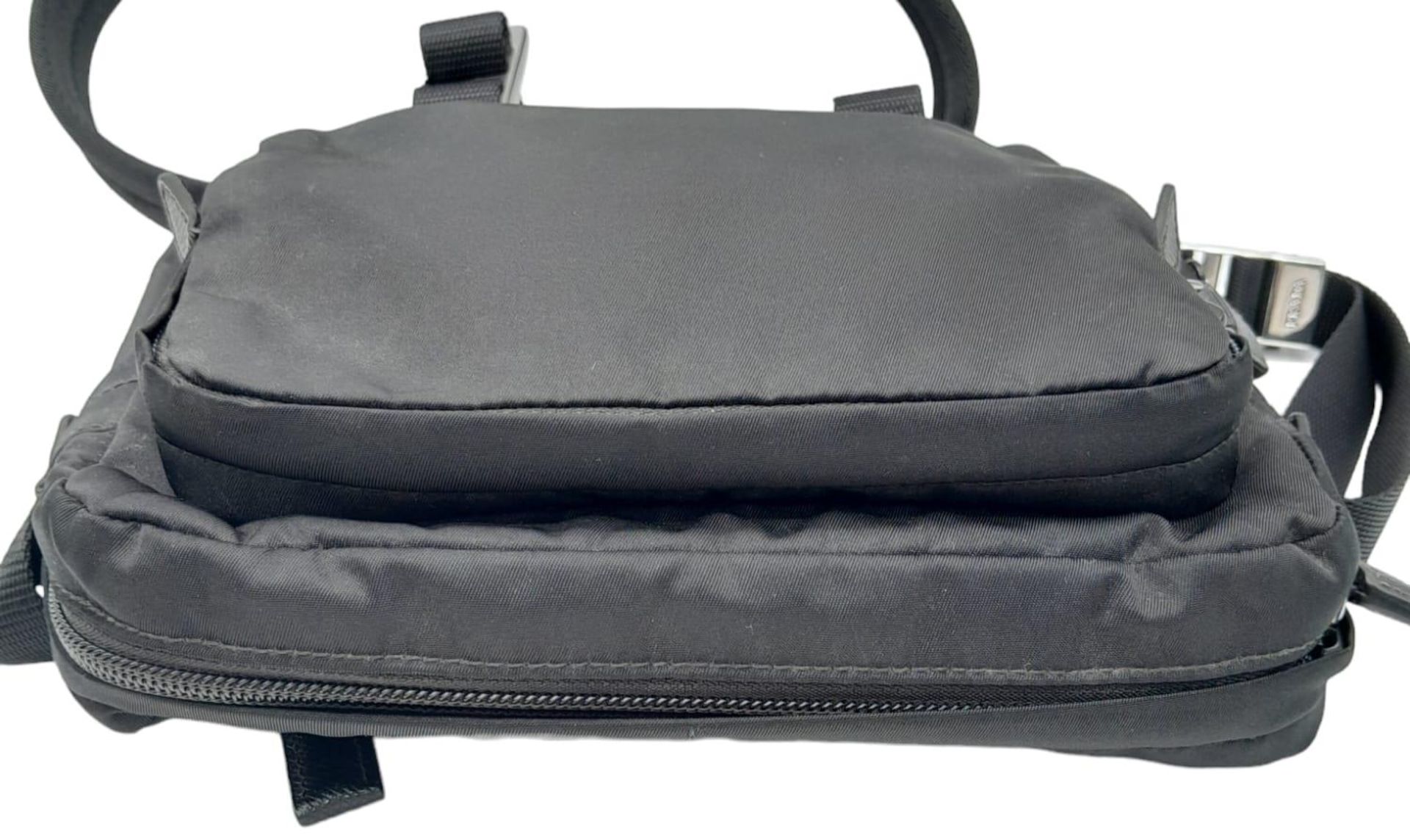 A Prada Black 'Tessuto Montagna' Crossbody Bag. Textile exterior with silver-toned hardware, a - Bild 5 aus 11