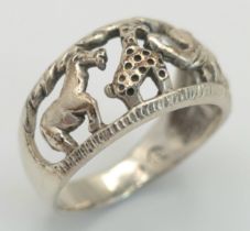 A Very Unique Vintage Sterling Silver Filigree Ring, Depicting an African Animal Scene. 1cm Wide