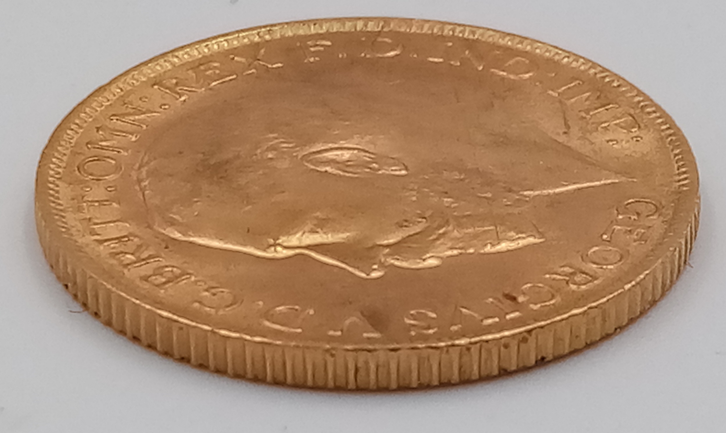 A 22 K yellow gold, King George V, 1913, full weight: (8 g), in good condition but please see photos - Image 3 of 3