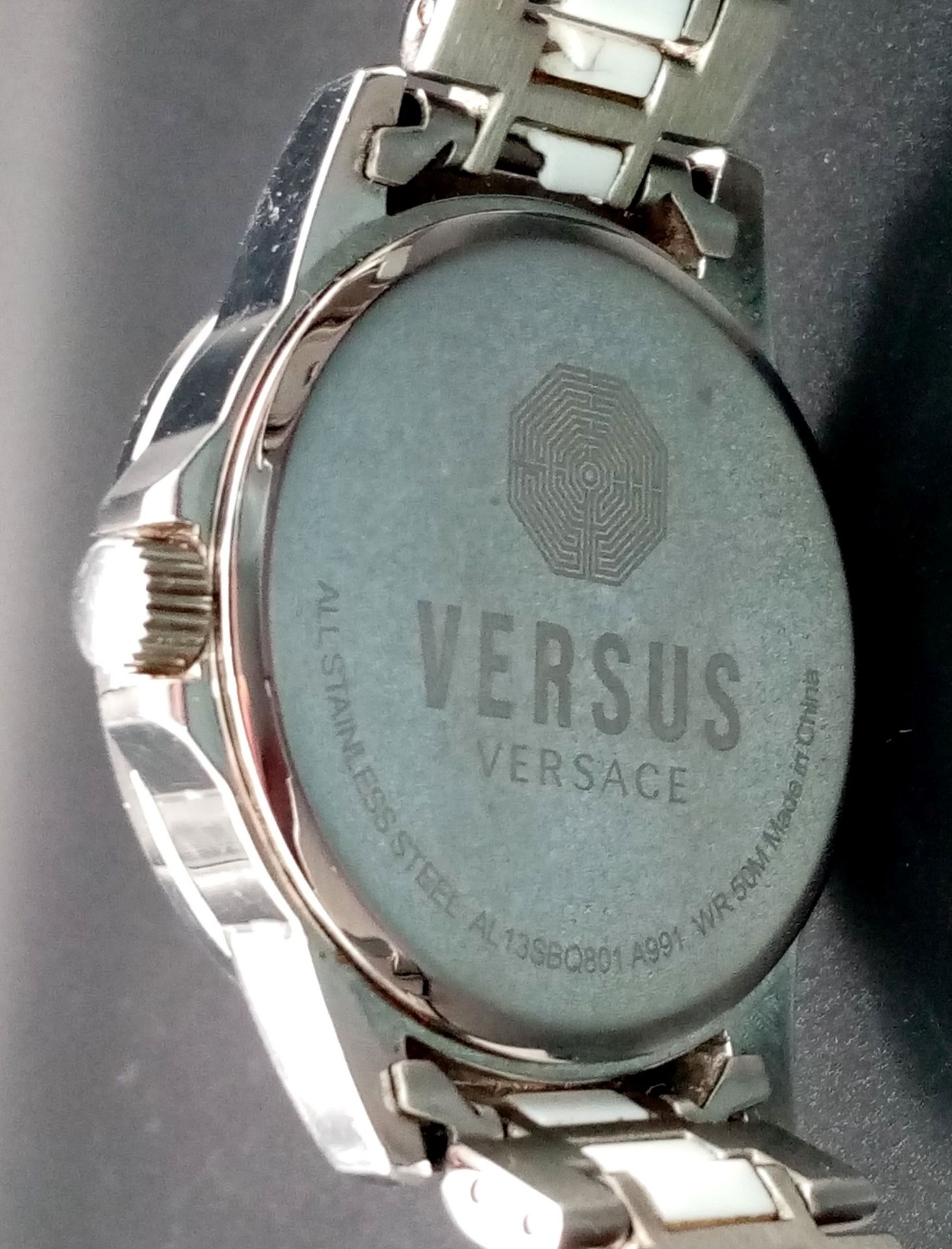 A Ladies Versus by Versace Quartz Dress Watch. 40mm Case. Full Working Order. - Bild 4 aus 5