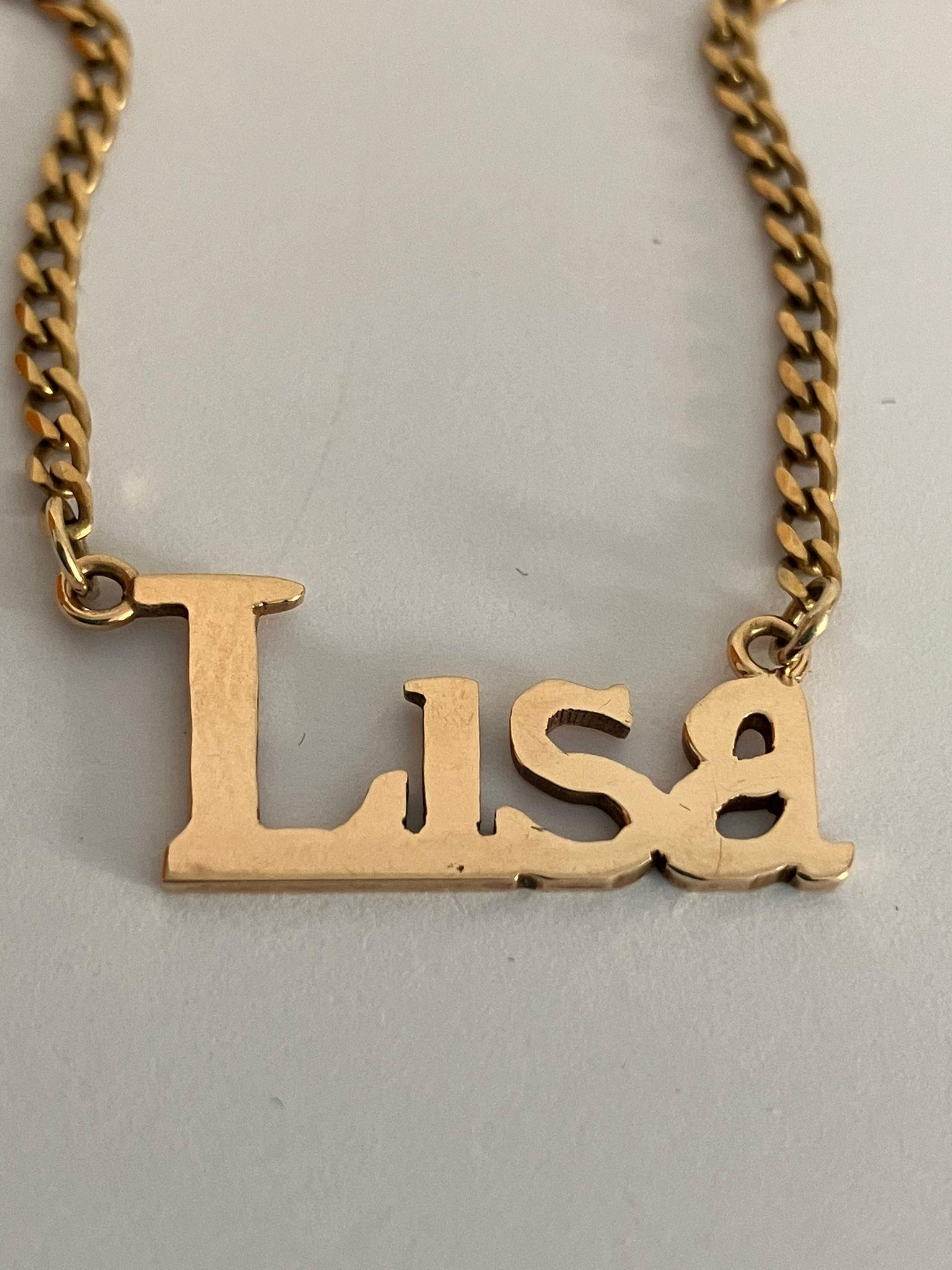 9 carat GOLD, CURB CHAIN NECKLACE with name of LISA. Full UK hallmark. 5.7 grams. 46 cm. - Image 3 of 11
