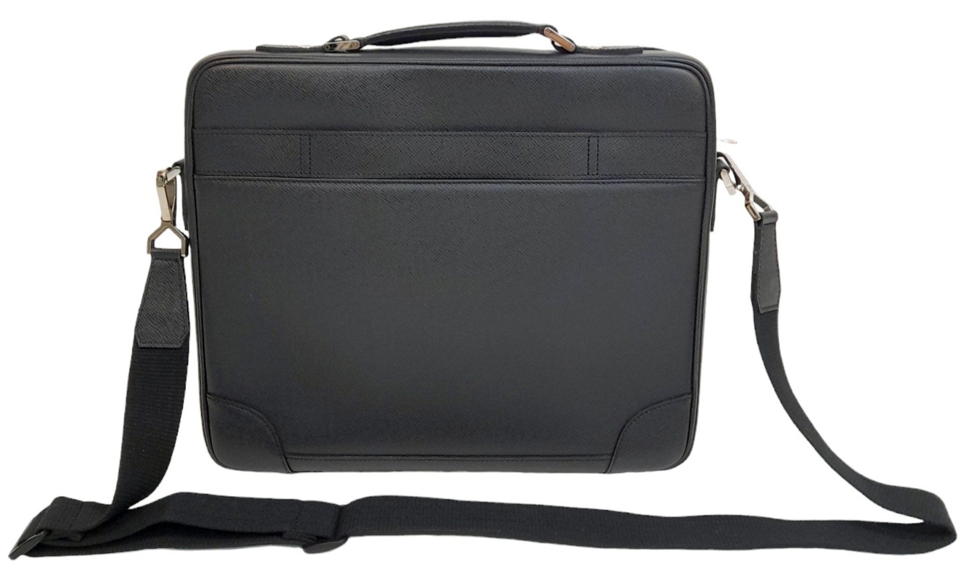 A Louis Vuitton Black Business Bag. Leather exterior with silver-toned hardware, zipped - Bild 2 aus 12