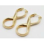 A Pair of 9K Yellow Gold Figure 8 Hoop Earrings. 2.65g. Ref: 631081B.