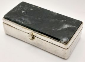 A Dendritic Agate Silver Pill Box. 5cm x 2.5cm