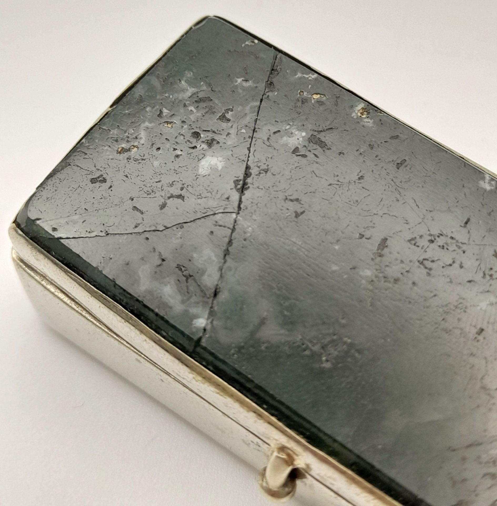 A Dendritic Agate Silver Pill Box. 5cm x 2.5cm - Bild 5 aus 5