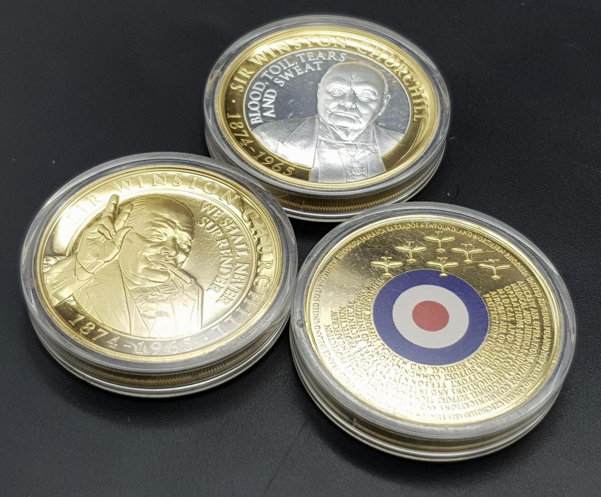 A Parcel of Three WW2 Commemorative Coins Comprising; 1) Winston Churchill ‘Blood, Sweat and - Bild 3 aus 4