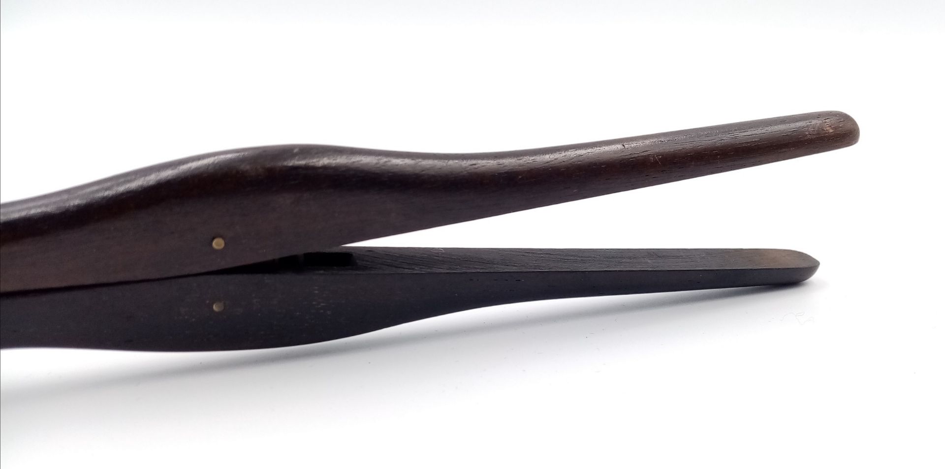A Pair of Vintage Wooden Glove Stretchers. 20cm - Image 3 of 4