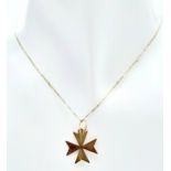 9 K yellow gold chain necklace with a Maltese cross pendant (12 x 12 mm), chain length: 51 cm, total