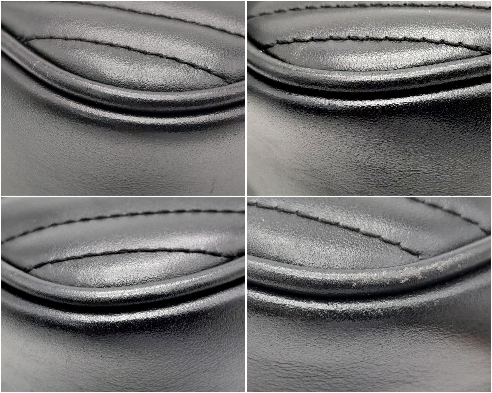 A Gucci Marmont Quilted Leather Cross-Body bag. Adjustable shoulder strap. Gold-tone Hardware. Beige - Bild 12 aus 12