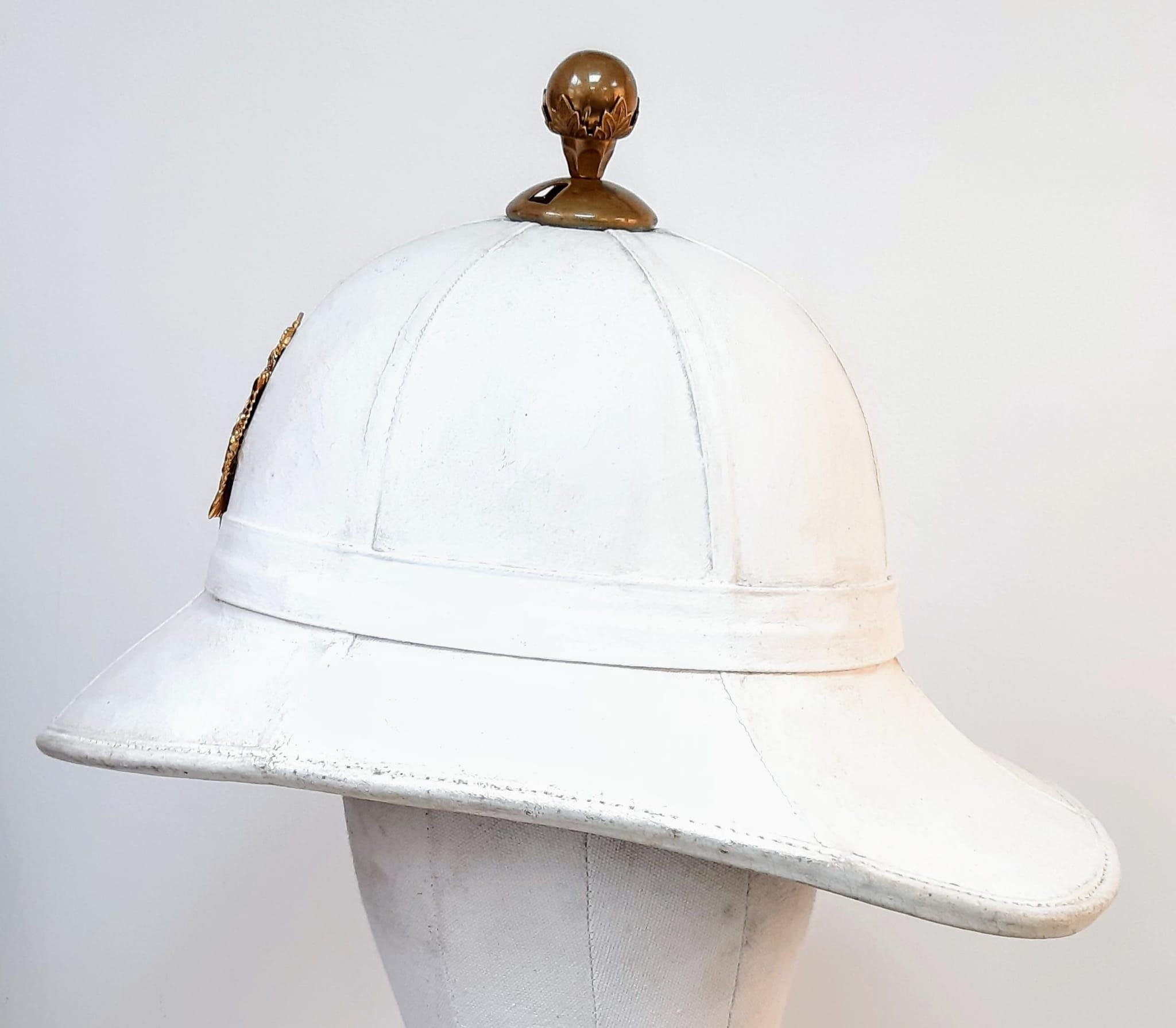 Royal Marines Band Other Ranks Wolseley Pith Helmet with Badge of Queen Elizabeth II (1952-2022). - Image 2 of 5