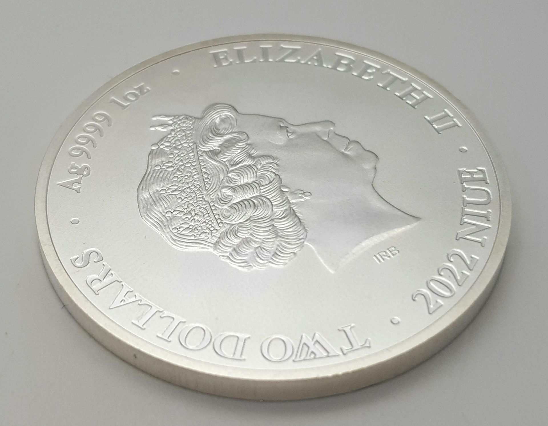 A Mint Condition Fine Silver (.9999) 1 ounce (31.45 Grams) 2022 Queen Elizabeth ‘Bitcoin’. - Bild 3 aus 4