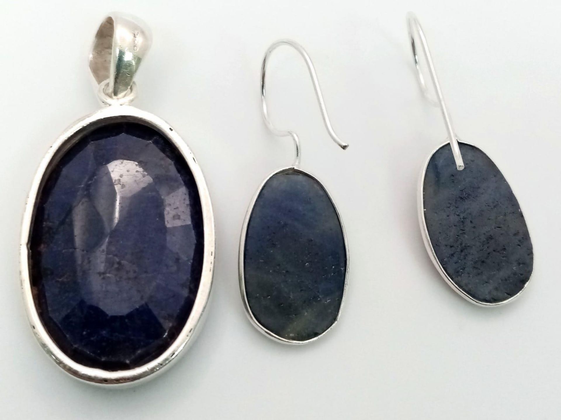 A Blue Sapphire Pendant with Matching Earrings - Both set in 925 Silver. 4cm and 3.5cm. - Image 2 of 4