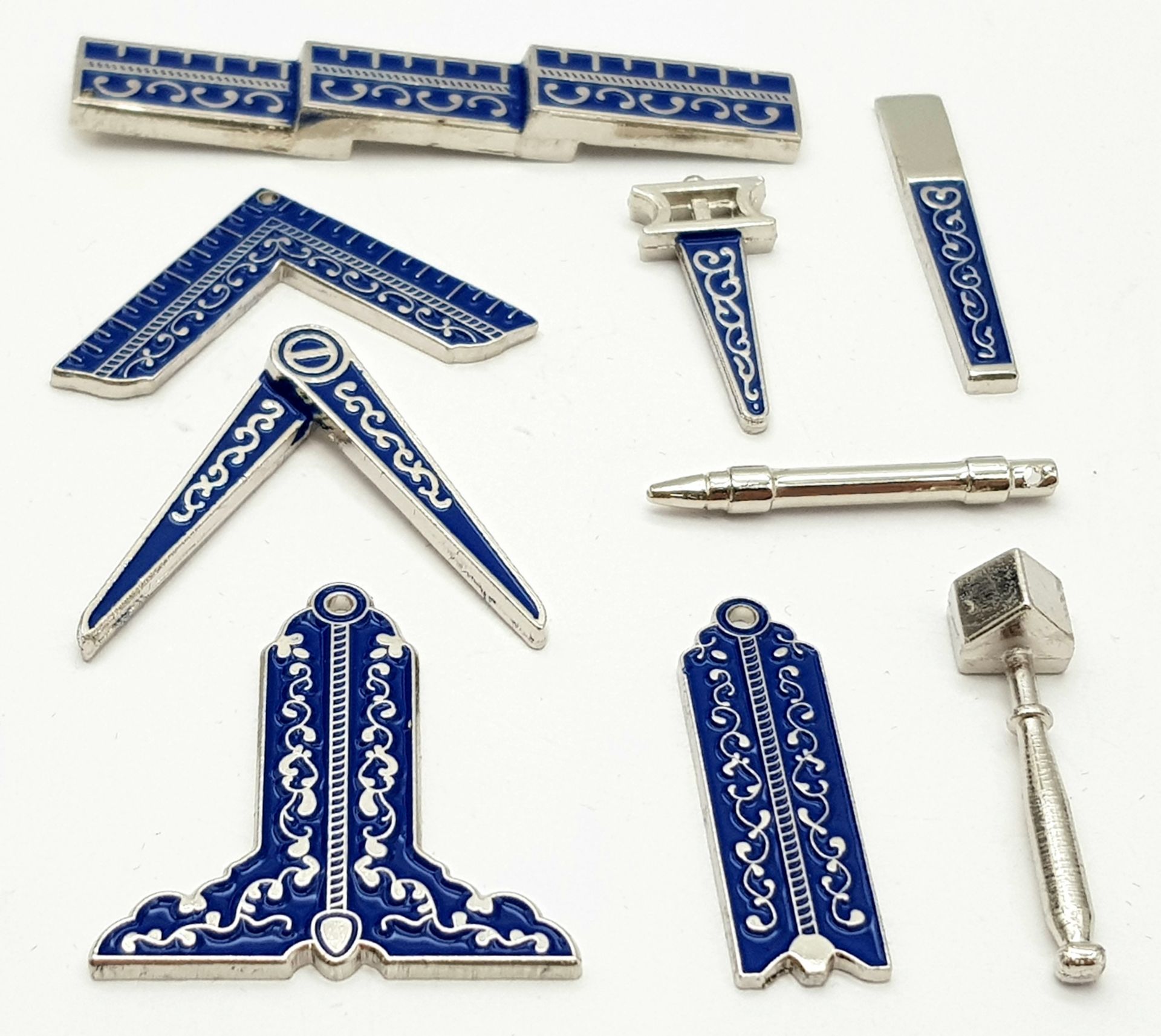 A miniature set of Masonic Working Tools for all Three Degrees. Perfect for training and rehearsals, - Image 4 of 6