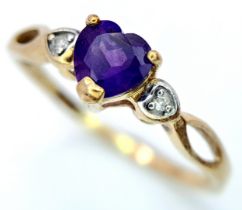 A 9K YELLOW GOLD DIAMOND & AMETHYST RING. Size O, 1.1g total weight. Ref: SC 8028