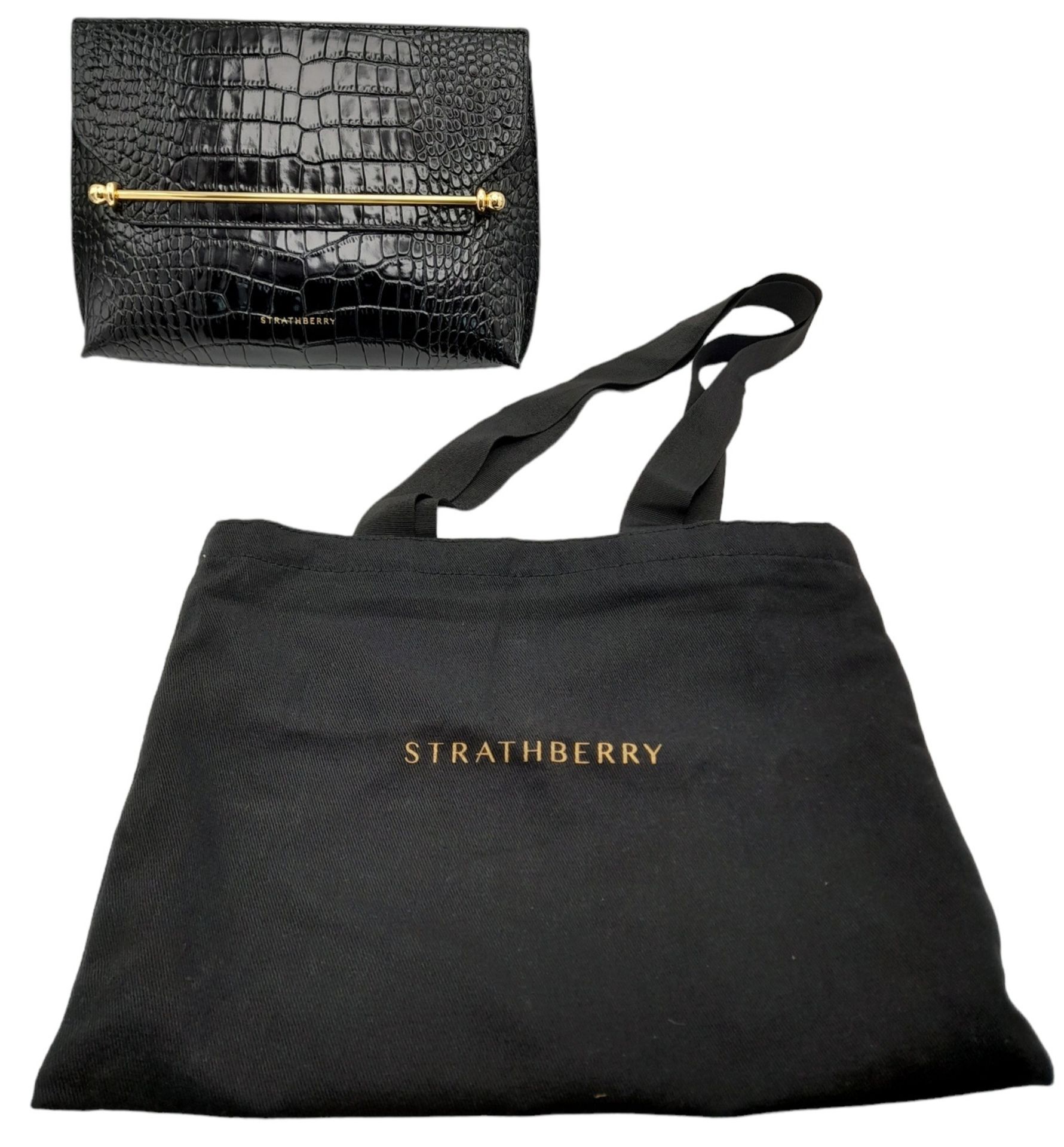 A Strathberry Black THE STYLIST Crossbody Bag. Crocodile embossed leather exterior with gold-toned - Bild 3 aus 10