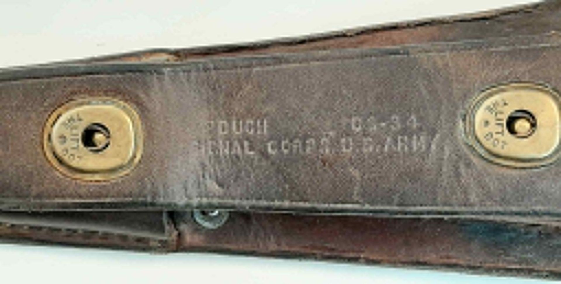 WW2 US Army Signal Corps Line Man’s Pliers & TL-29 Camillus Knife in the leather CS-34 Pouch. - Bild 3 aus 3