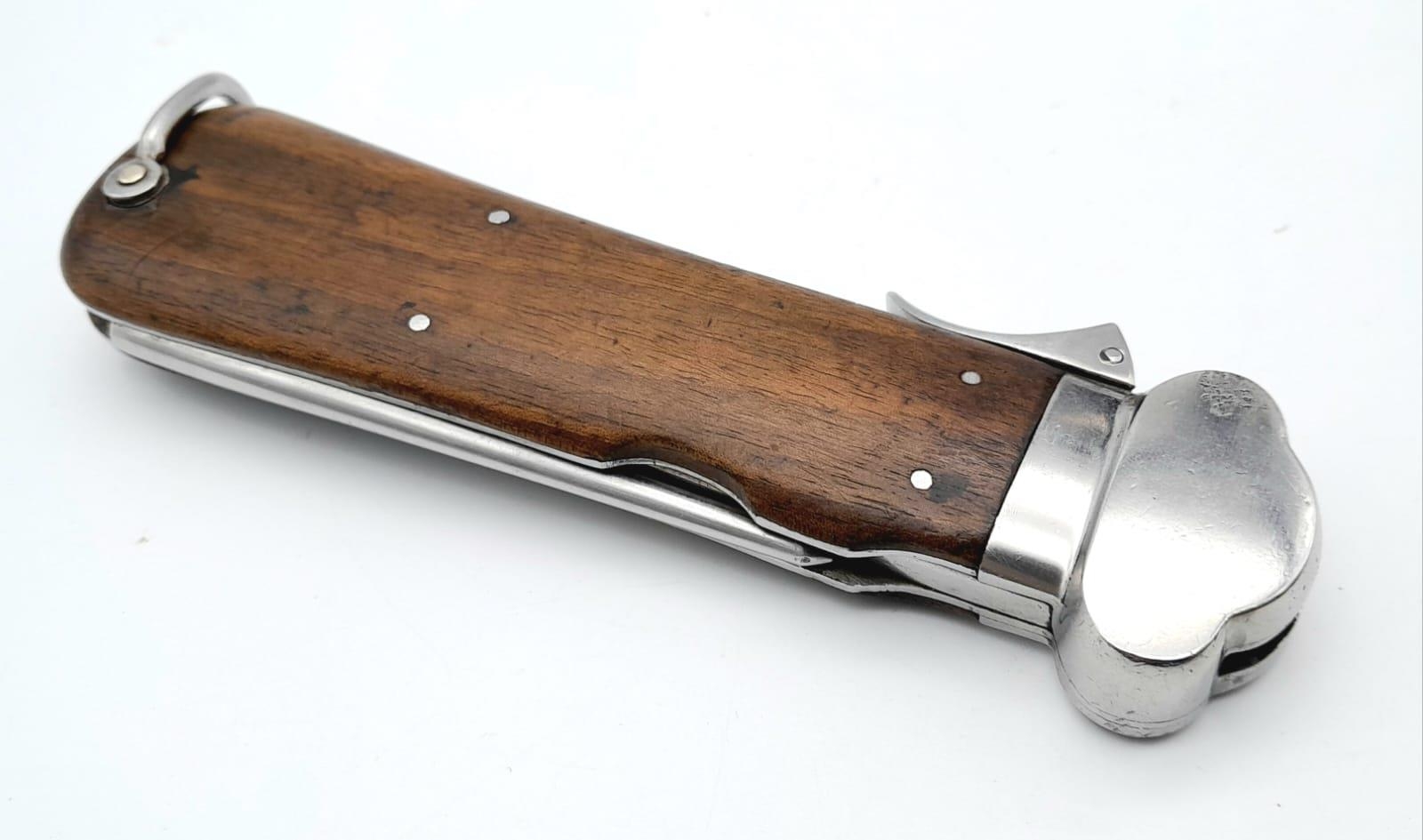 A German WW2 Luftwaffe Paratrooper Gravity Knife. Gravity action for blade release - built to get - Image 6 of 7