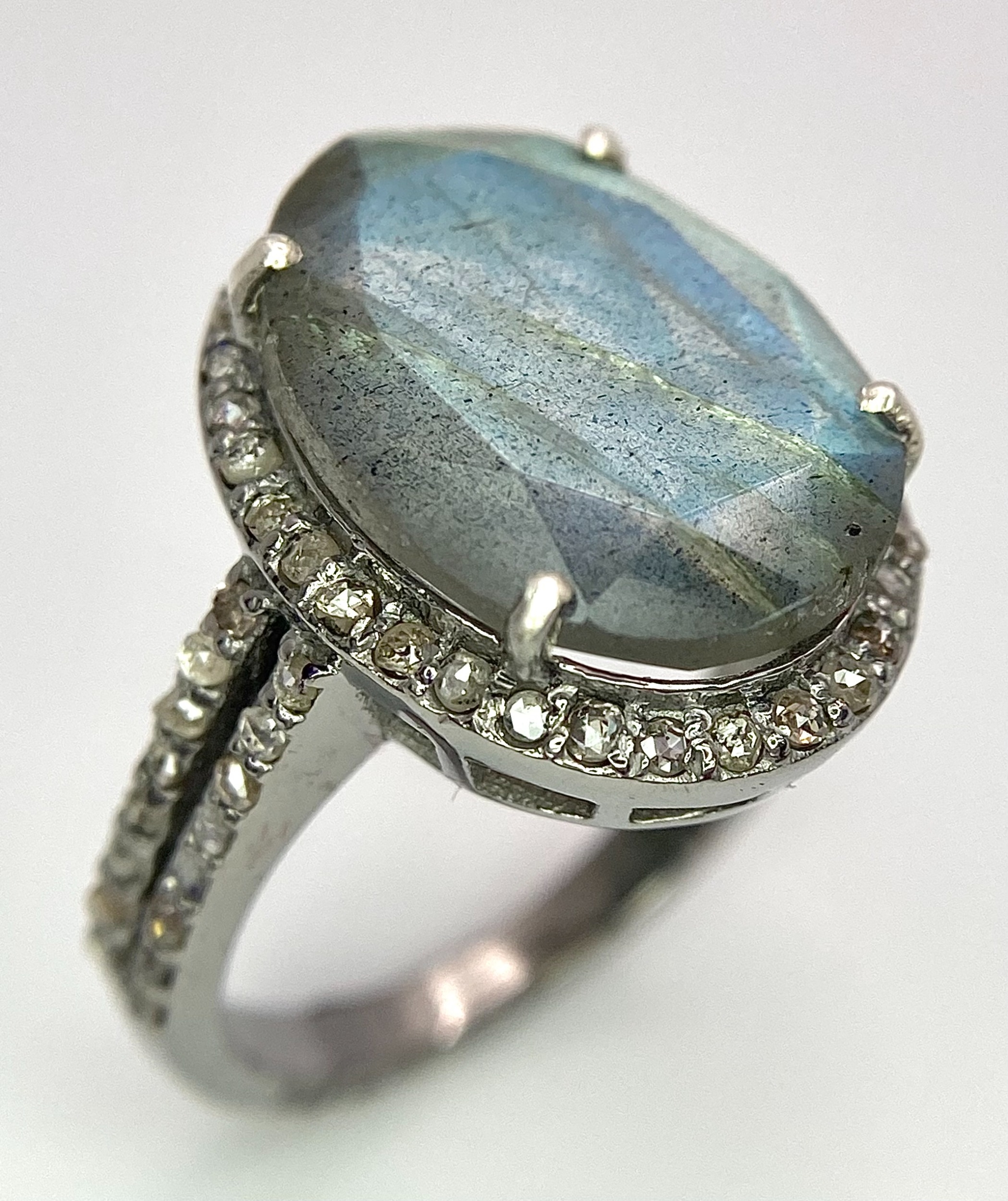 A 6.5ct Labradorite and Rose cut Diamond Ring. Diamonds- 0.60ctw. Size N. Comes with a - Image 2 of 7