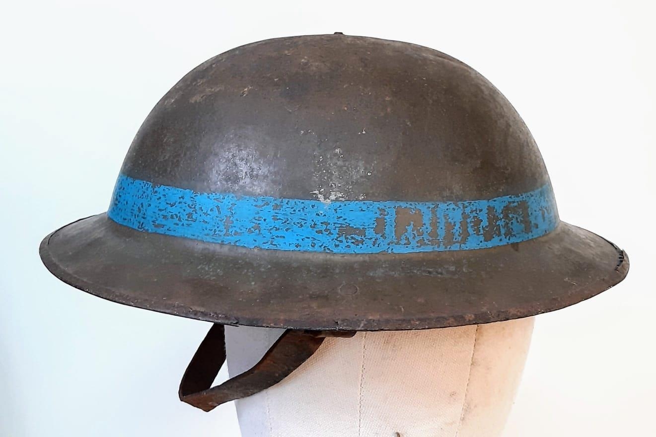 WW1 British Brodie Helmet with Blue Band for the 1st Bn East Yorks circa 1918. Lots of the - Image 2 of 7
